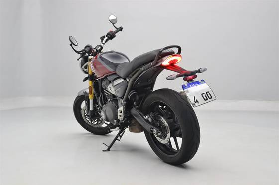 TRIUMPH SPEED 400 TRIUMPH SPEED 400